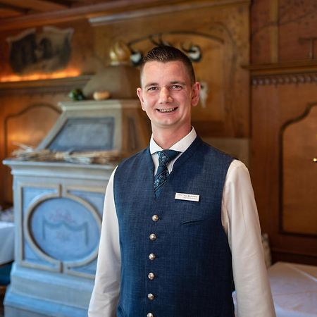 Parkhotel Wallgau 4 Sterne Superior Alpenjuwel Mit Spa Genuss, Golf & Wellness In Der Karwendel-Region Tradition Trifft Eleganz Im Stilvollen Rueckzugsort ภายนอก รูปภาพ
