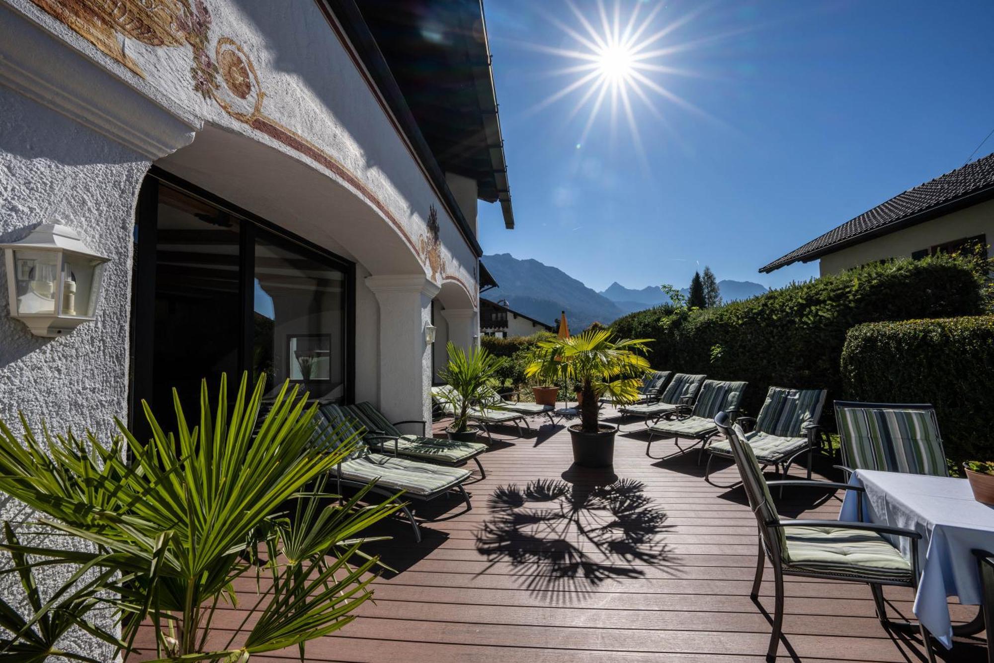 Parkhotel Wallgau 4 Sterne Superior Alpenjuwel Mit Spa Genuss, Golf & Wellness In Der Karwendel-Region Tradition Trifft Eleganz Im Stilvollen Rueckzugsort ภายนอก รูปภาพ